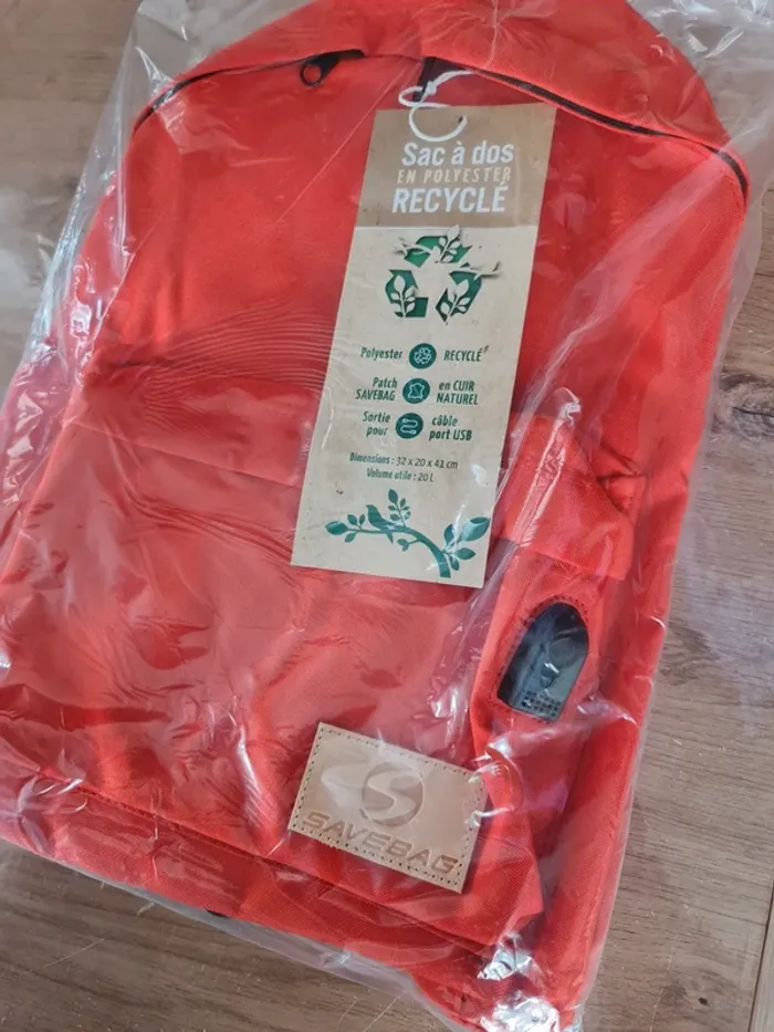 Sac à dos avec port USB neuf - photo numéro 5