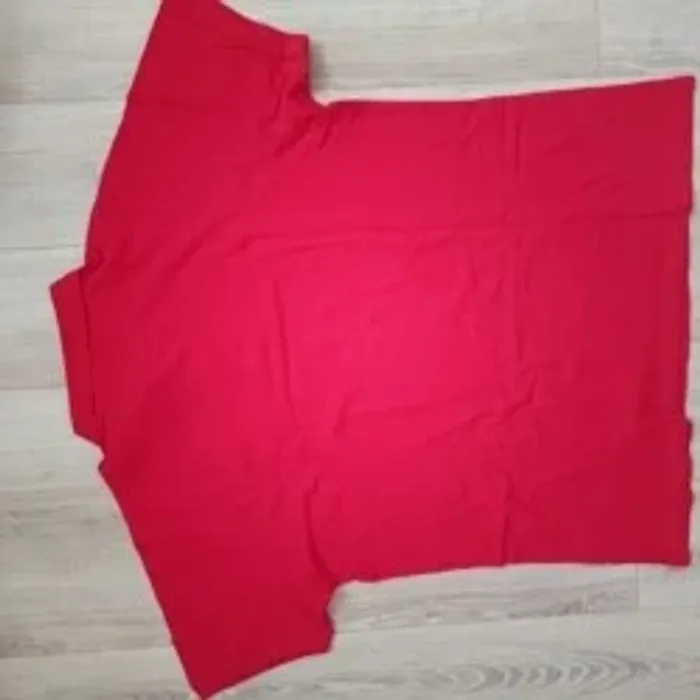 Polo rouge - photo numéro 2