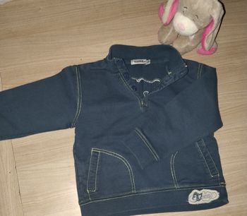 Pull col en V 