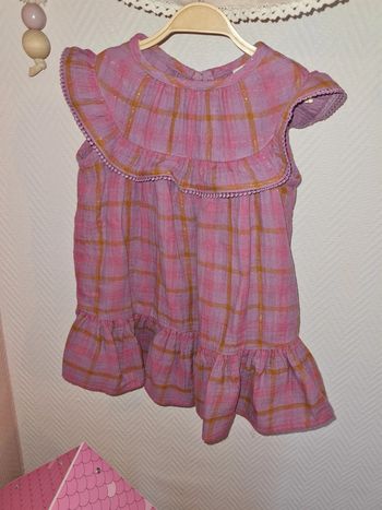 Robe.