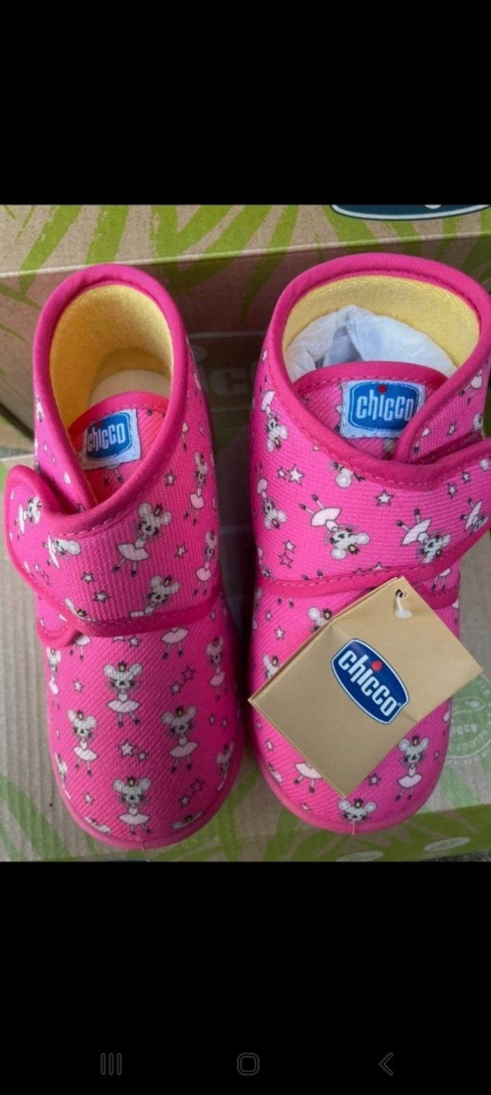 Chausson chicco pointure 27