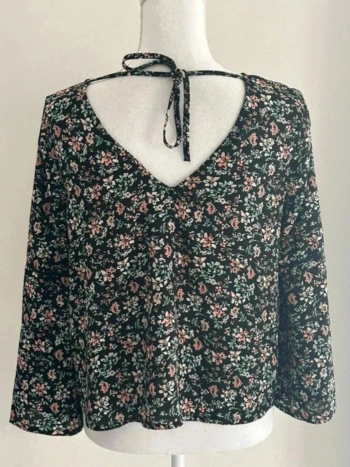 Blouse manches longues Jennyfer taille 36 - photo numéro 2