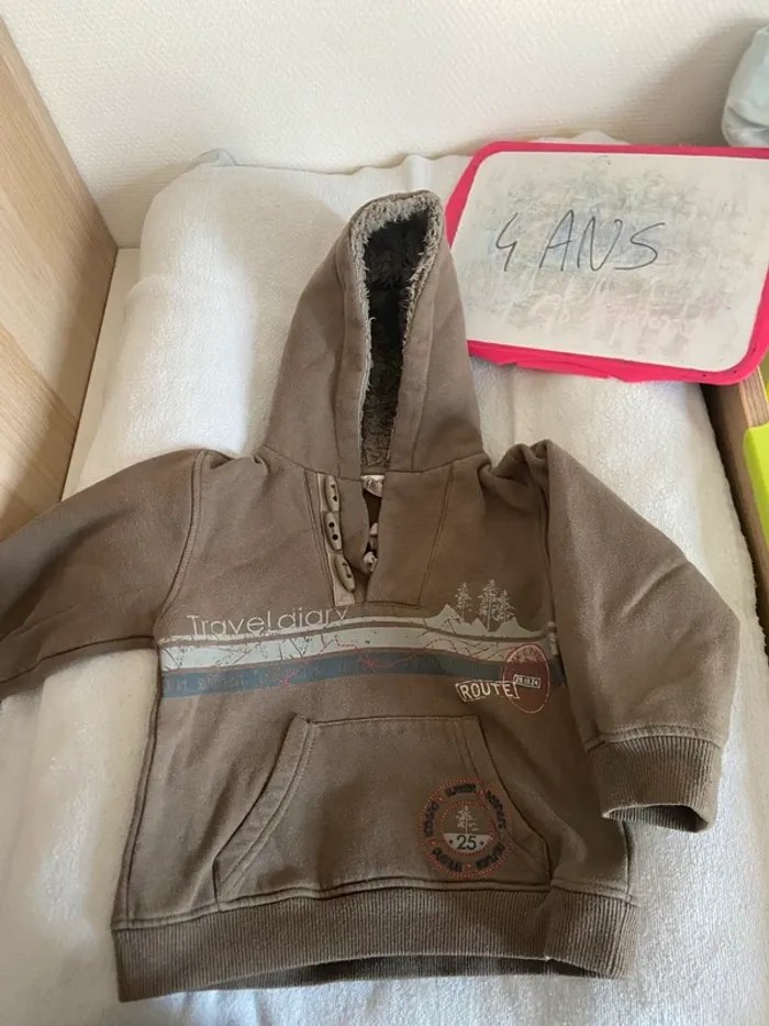 Pull à capuches