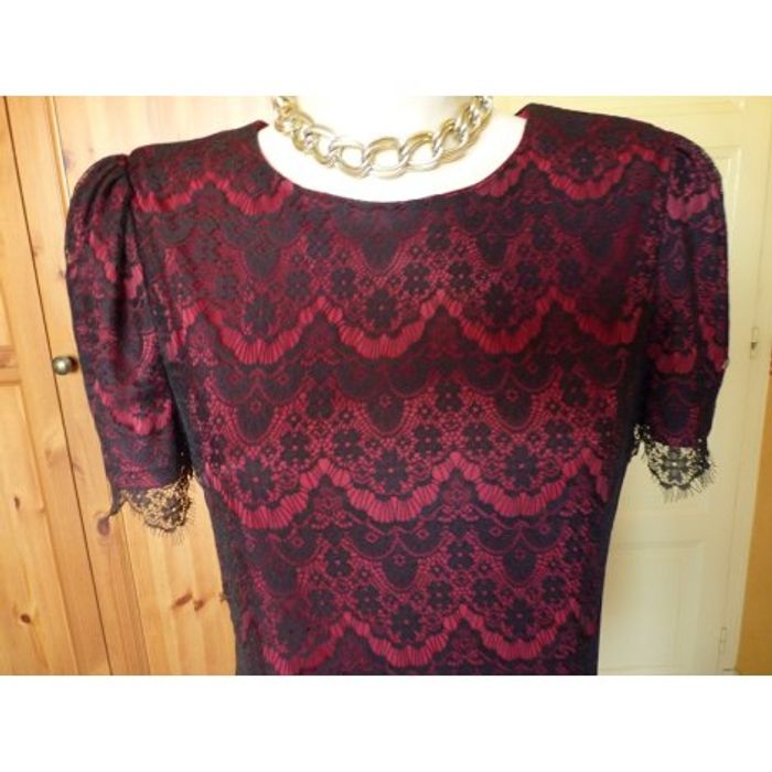 Iska London - Robe dentelle -  Taille 42 - photo numéro 4