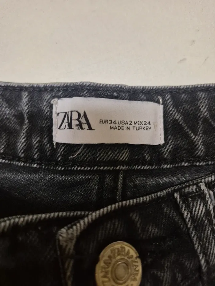 Jeans zara noir - photo numéro 3