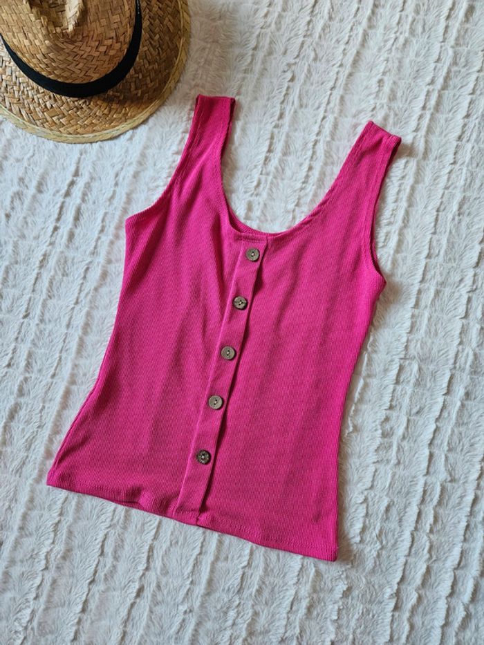 Débardeur fuchsia taille 36