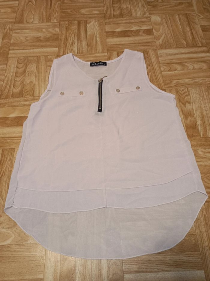 Haut fille rose pâle (rose très clair) en très bon état - photo numéro 4