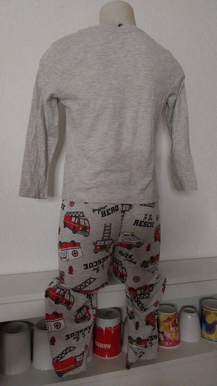 Pyjama 4/5 ans garçon Primark - photo numéro 2