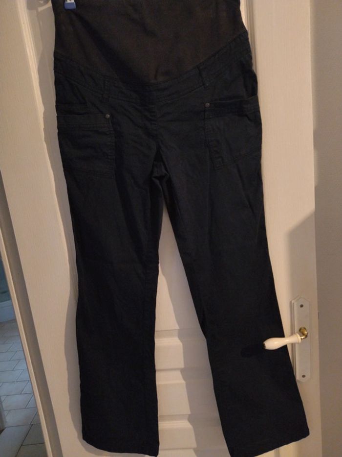 Pantalon de grossesse en toile noir. Taille 38 - photo numéro 2