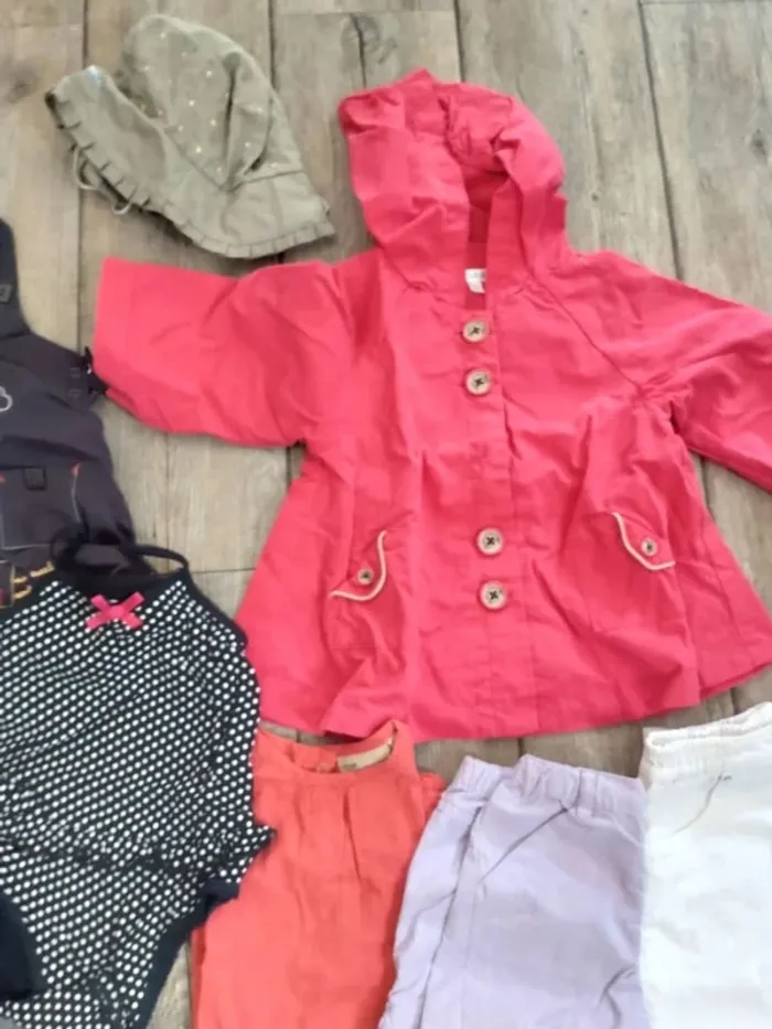 Gros lot de vêtements bébé fille 9 mois - photo numéro 5