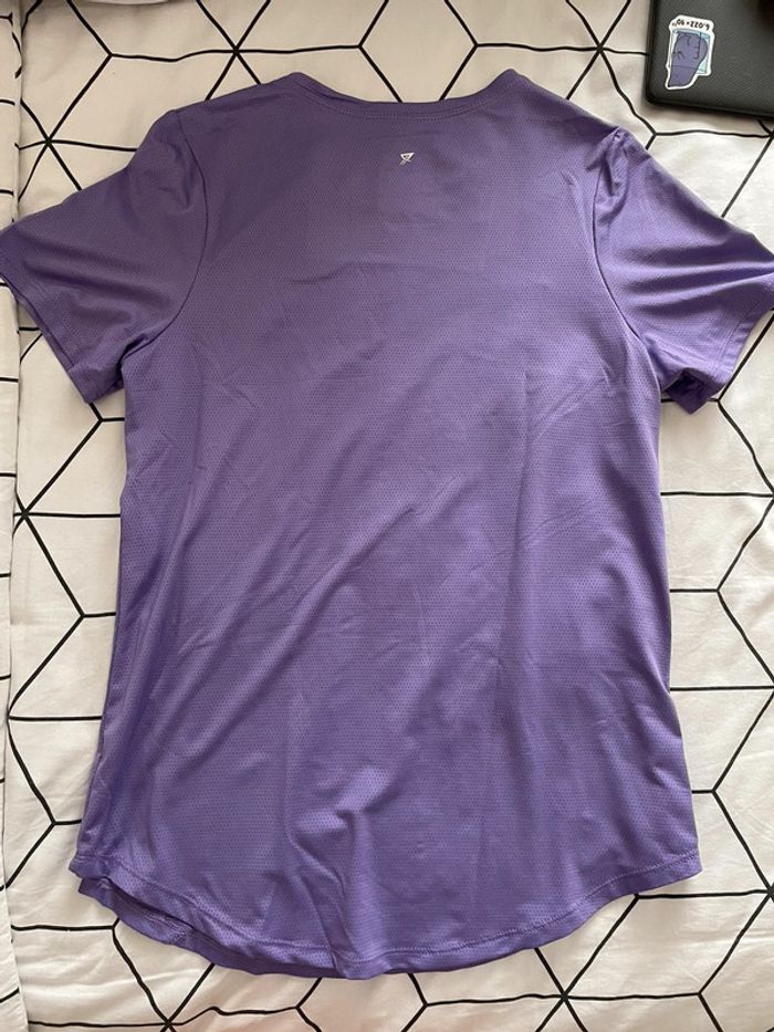 T-shirt de sport violet - photo numéro 4