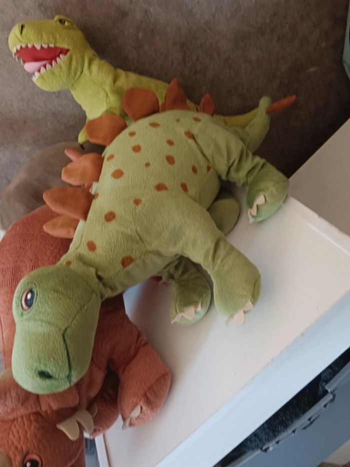 Peluche dinosaure en lot - photo numéro 2