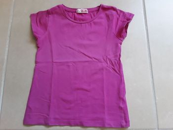 T-shirt MC rose fuschia fille DPAM en 5 ans TBE