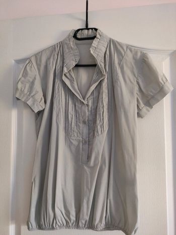 Haut femme taille M en très bon état