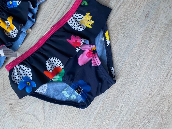 Maillot de bain deux pièces Catimini taille 9 mois Neuf - photo numéro 3