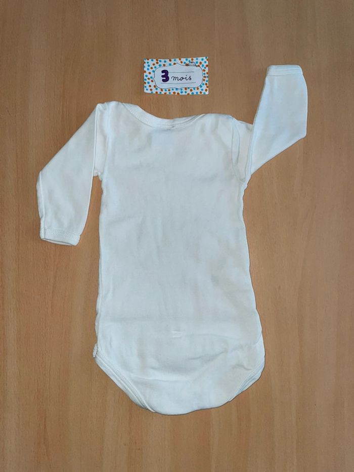 Body Petit Bateau 3 mois - photo numéro 2