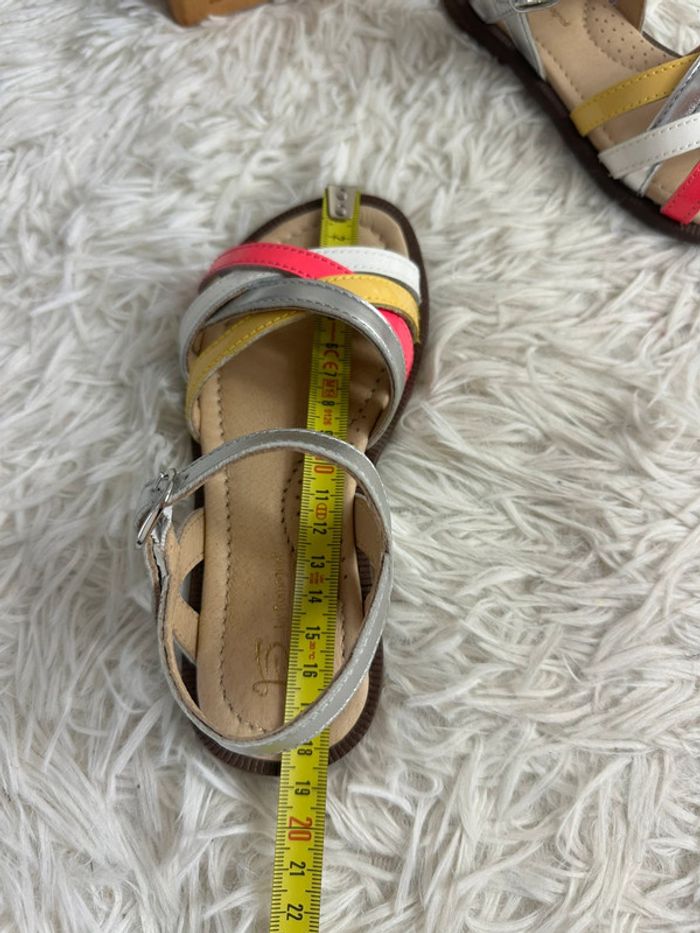 Paire de sandales Franco Romagnoli taille 28 - photo numéro 6