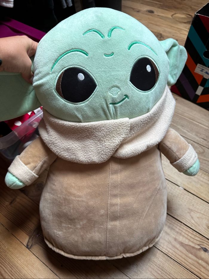 Peluche géante bébé yoda - photo numéro 6
