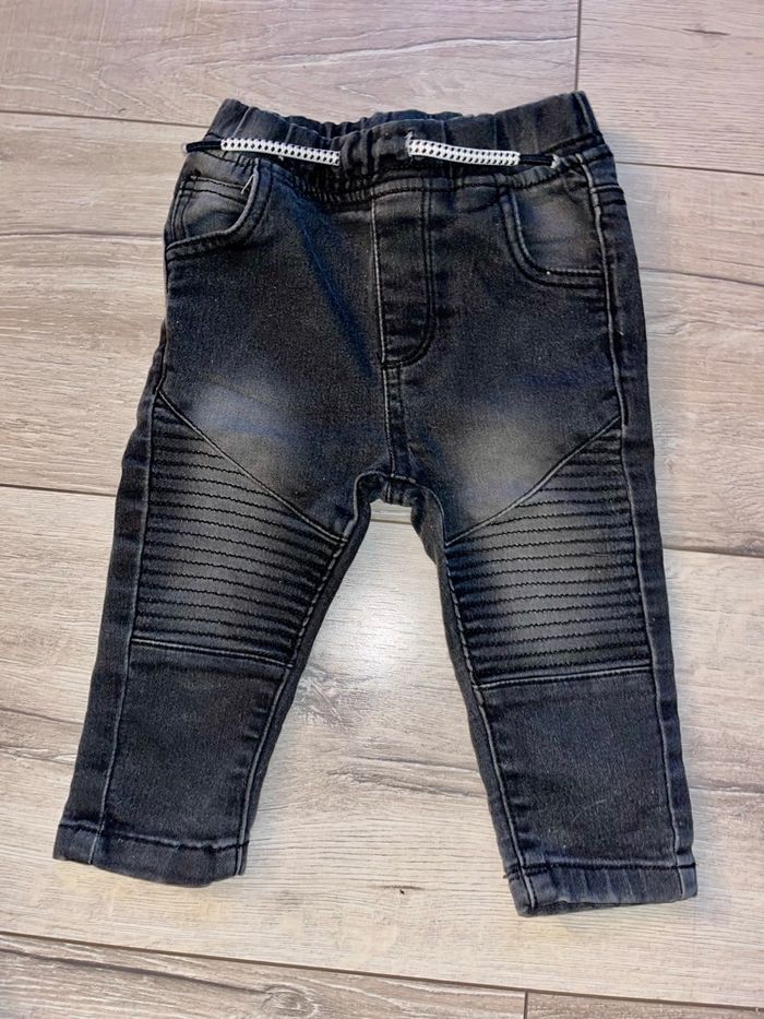 4 jeans 12 mois - photo numéro 5