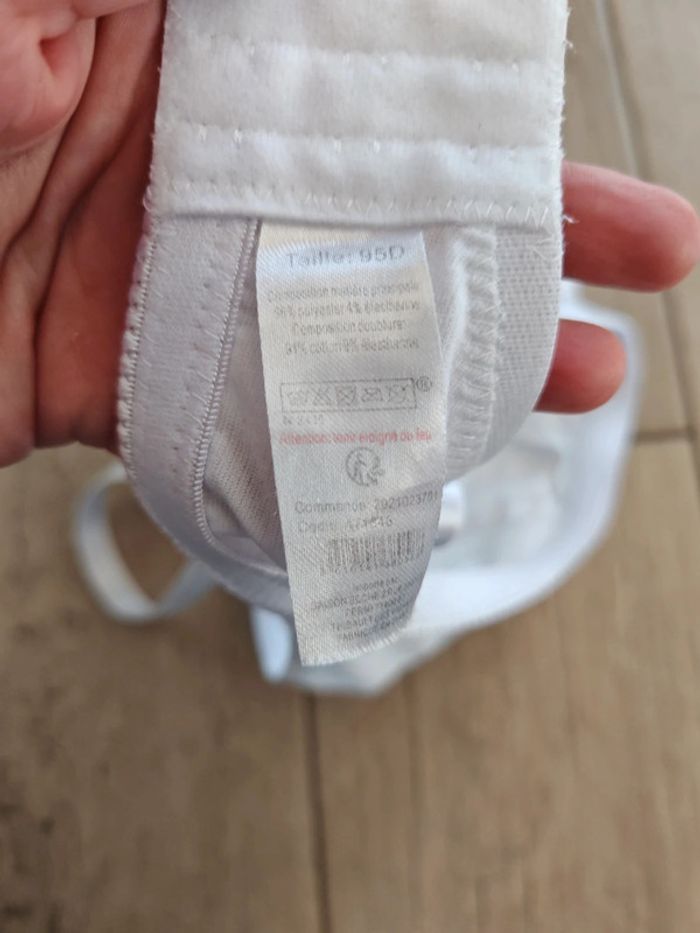 Soutien-gorge d'allaitement blanc 95D - photo numéro 3