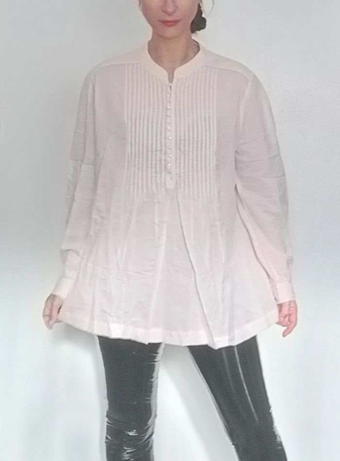 Chemisier brodé rose pâle taille 42/44 - photo numéro 2