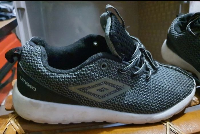 Basket umbro 39