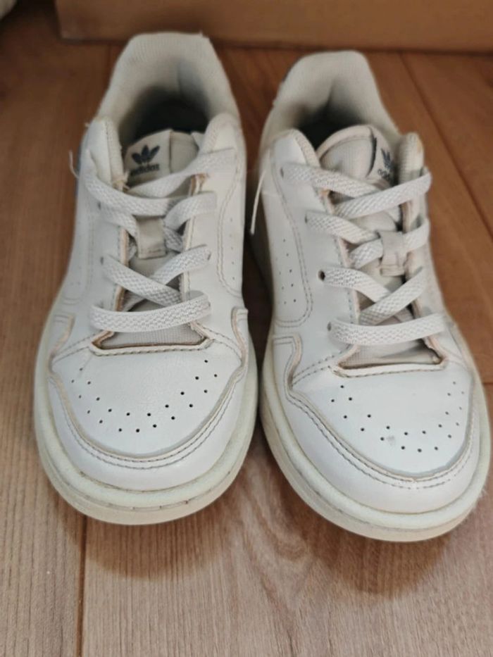 Basket adidas - photo numéro 3