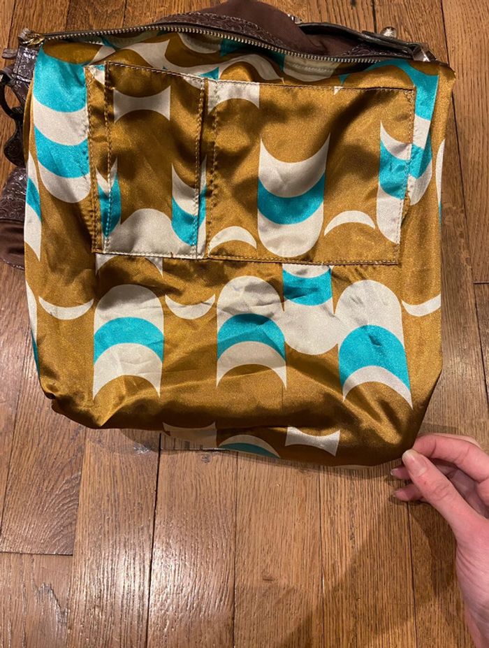 Beau sac vintage Y2K Guess très peu porté - photo numéro 8