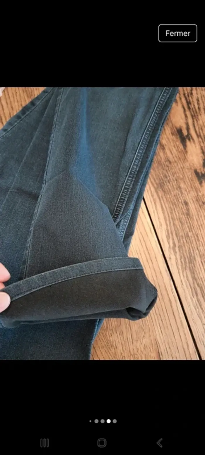 Jeans Armani Jeans model Rose eu 29 fr 38 - photo numéro 17