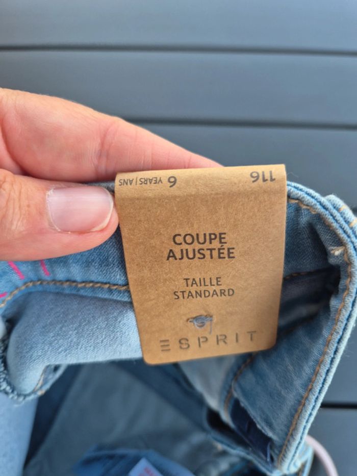 Short en jeans Esprit 6 ans fille neuf - photo numéro 3