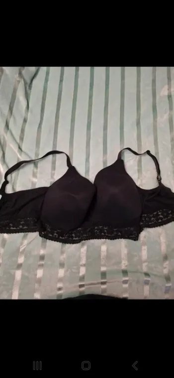 Soutien gorge d'allaitement neuf Kiabi  105D