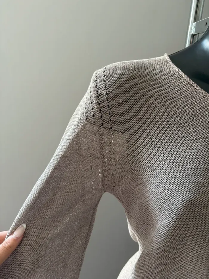 Pull léger Col en V beige - photo numéro 3