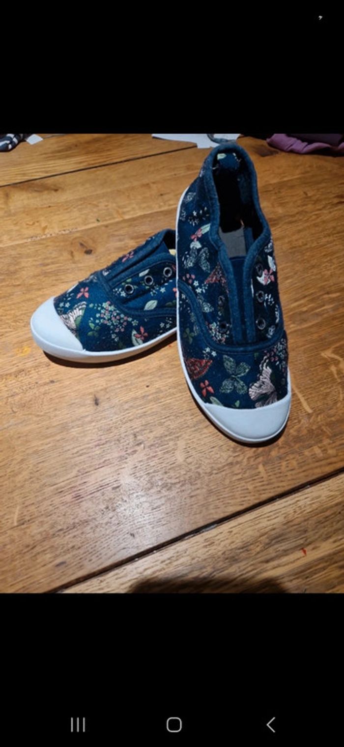 Chaussure fleurs