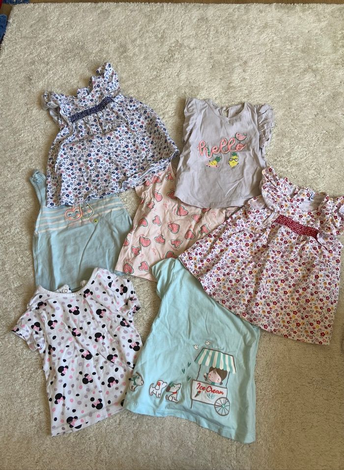 Lot vêtement taille 18 mois