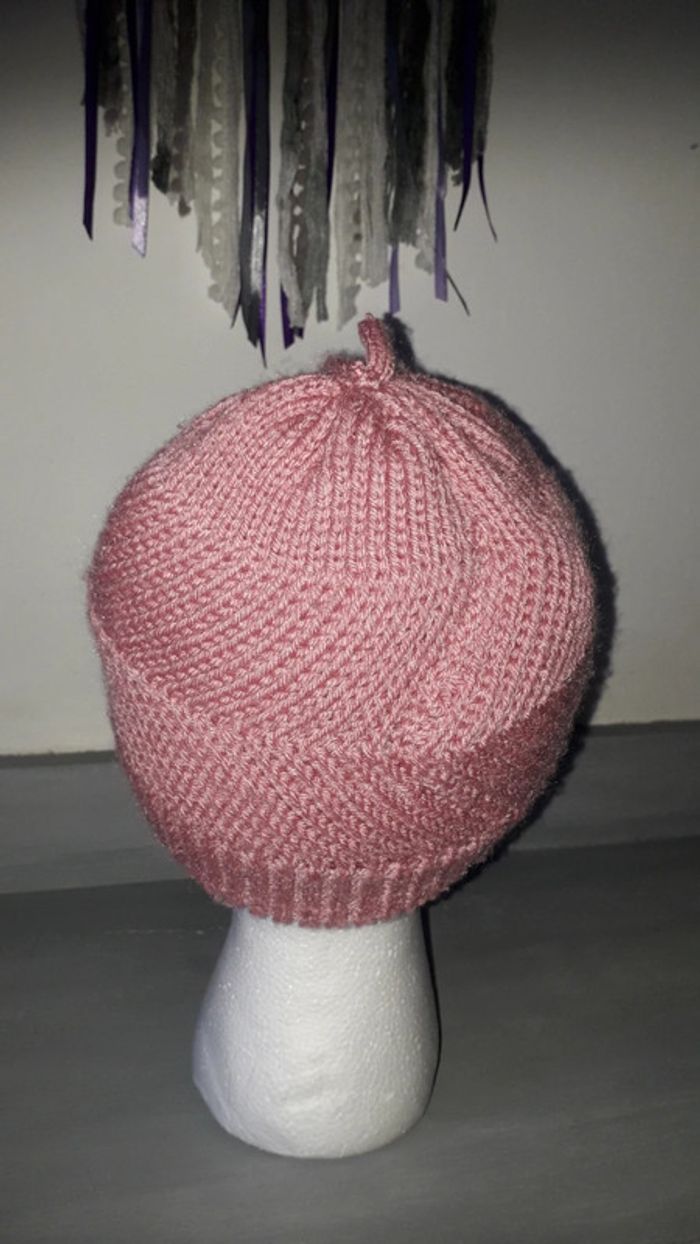 Casquette d'hiver en tricot rose - photo numéro 3