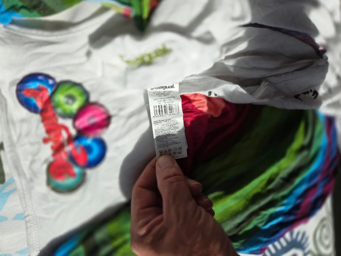 Haut Desigual taille XL.. - photo numéro 4