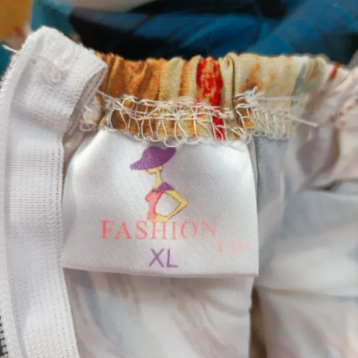 Combishort blanc dentelle et imprimé tropical, fines bretelles croisées, taille XL A1209 - photo numéro 7