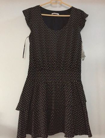 Belle robe camaieu taille 36 neuve, peut convenir à un petit 38 Valeur 39,9 Doublée