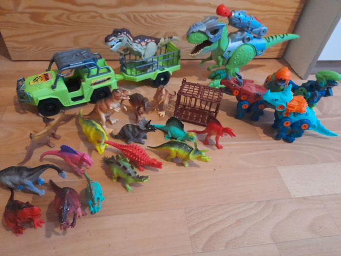 Lot dinosaures