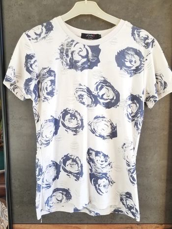 T shirt effet déchiré