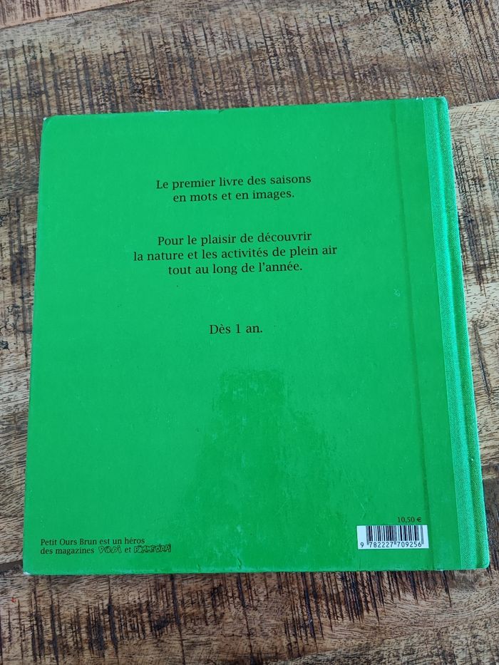 Livre grand format petit ours brun les quatres saisons - photo numéro 2