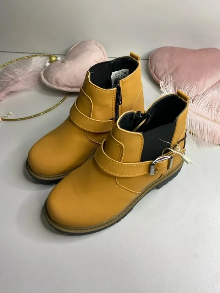 Bottines filles (neuf) - Taille 28 - photo numéro 3
