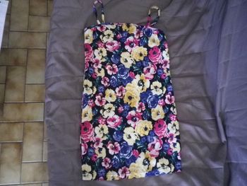ROBE A BRETELLES