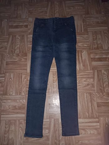 Jean skinny Okaïdi fille taille 12 ans en bon état