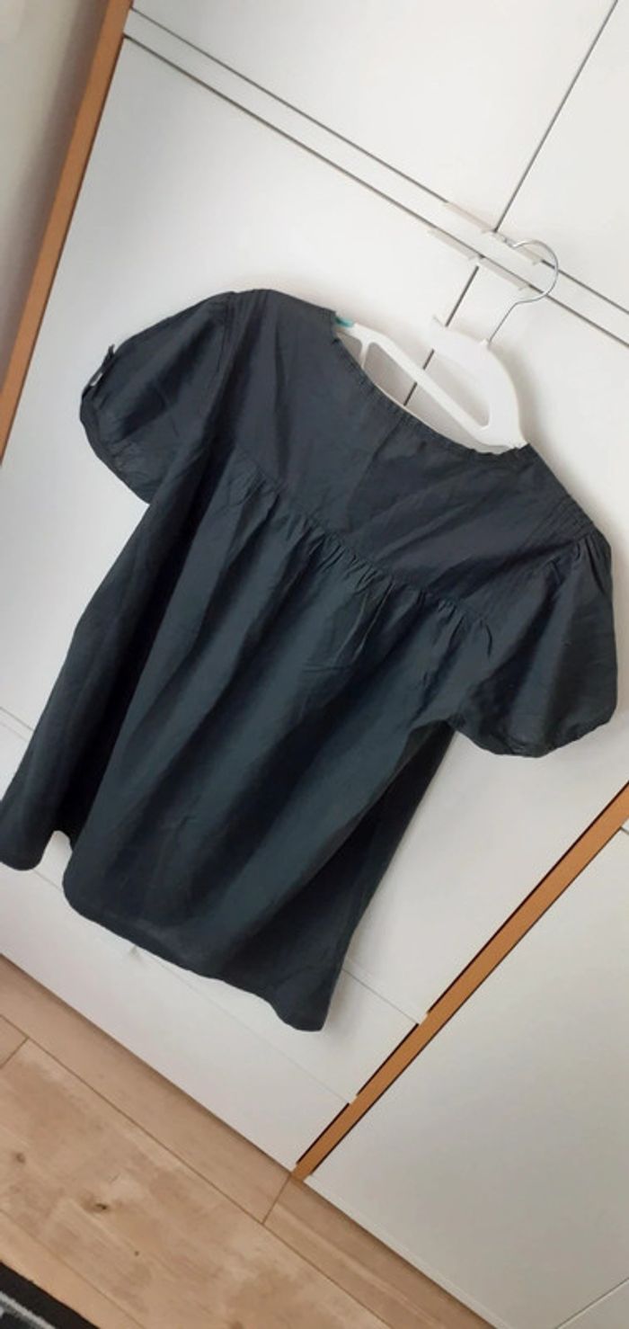 Blouse  Tee-shirt - photo numéro 4