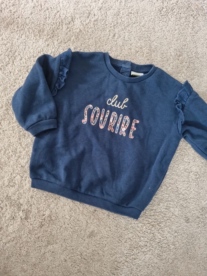 Pull 18mois