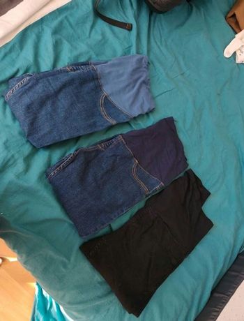 Lot 3 jean de grossesse skinny Kiabi 