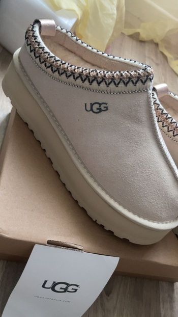 UGG Tasman beige