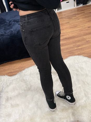 Jean noir Zara Woman – Taille 38 – Très bon état