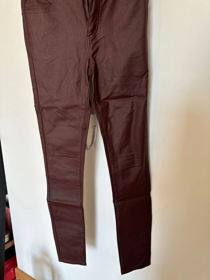 Pantalon enduits - photo numéro 3